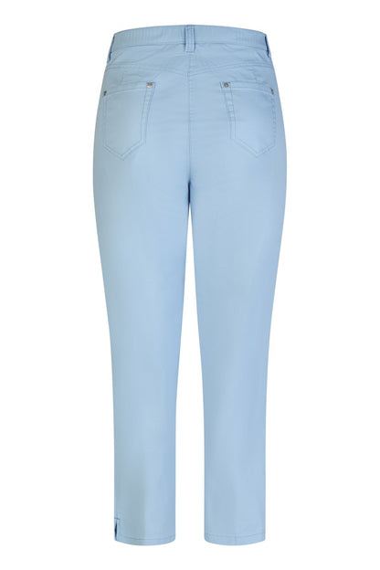BRAND Betty Chino