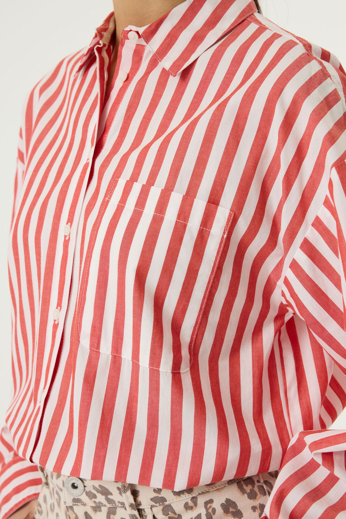 GARCIA Gestreifte Bluse mit Hemdkragen