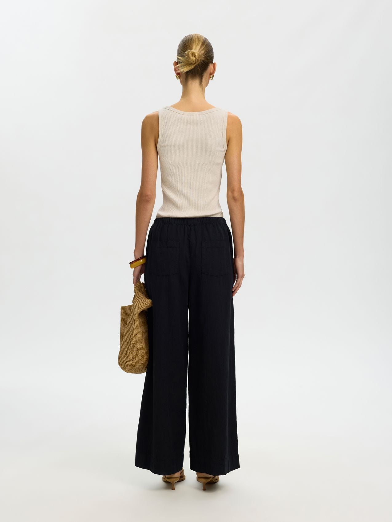 SELECTED SLWANNA U-NECK TANK TOP NOOS