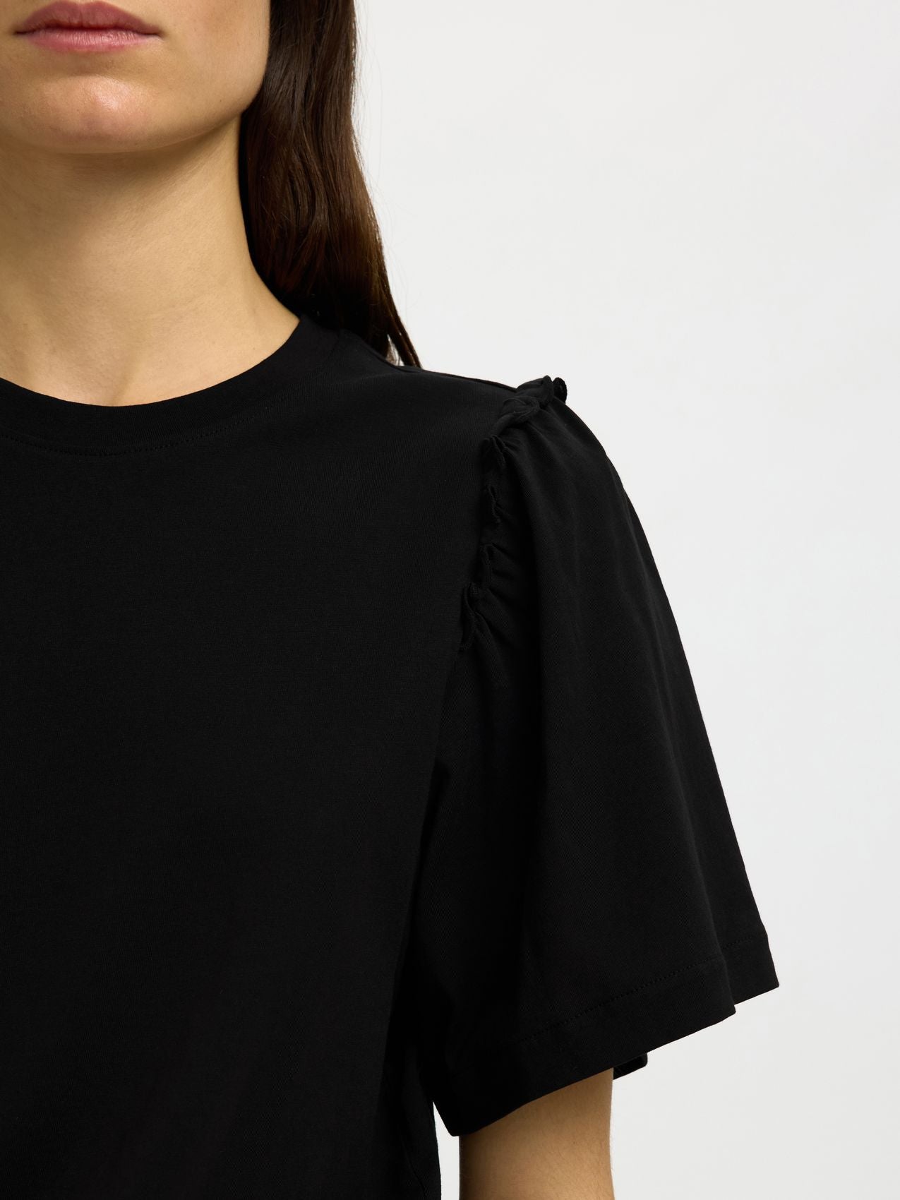 SELECTED SLWPENELOPE 2/4 RUFFLE TEE NOOS