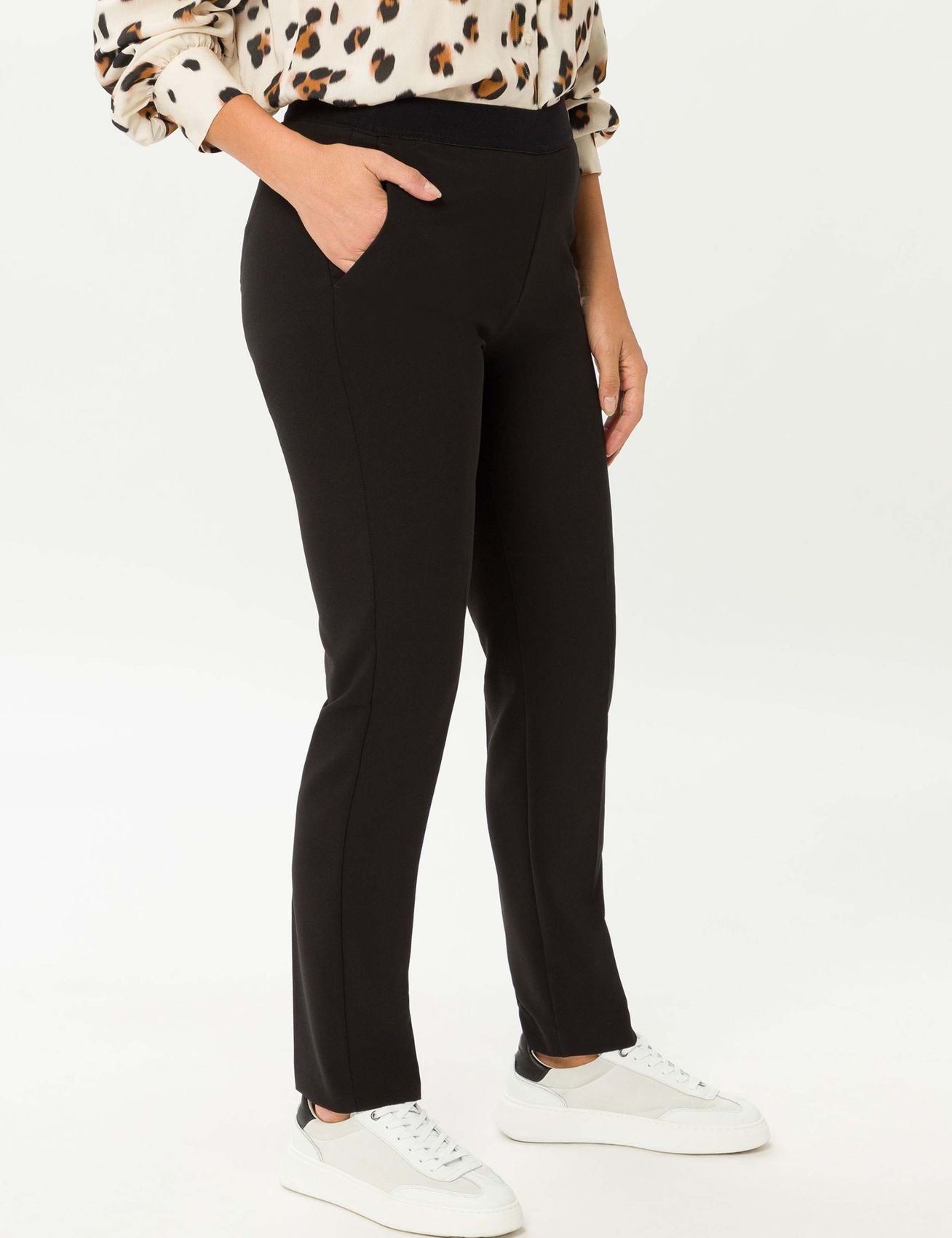 RAPHAELA Style Liv