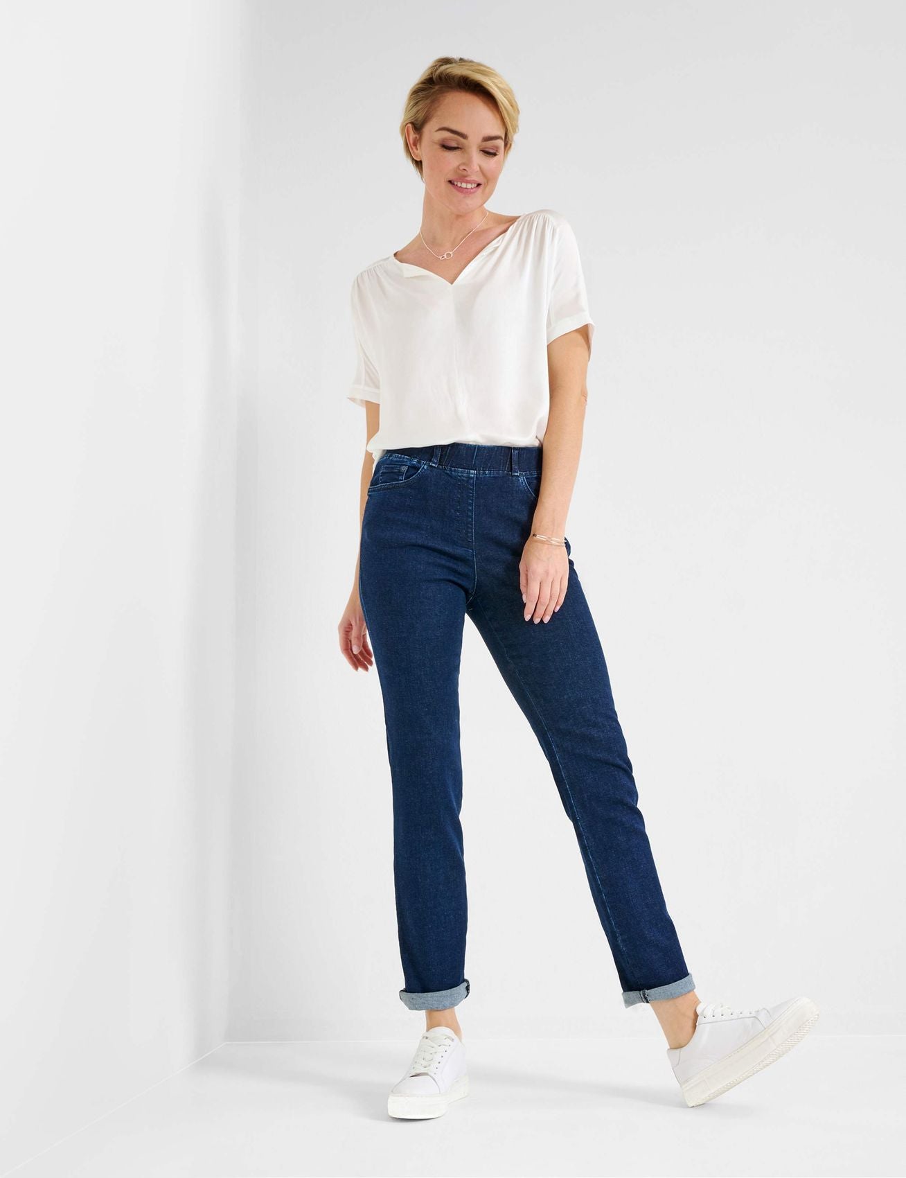 RAPHAELA Style Lavina Joy
