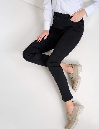 RAPHAELA Style Lavina Joy