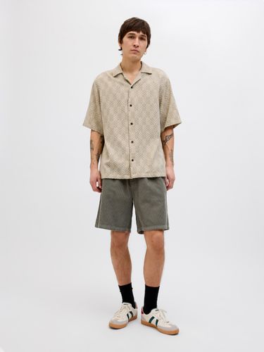JACK & JONES JACK&JONES JPSTBILL CORDUROY JOGGER SHORTS SRT SN