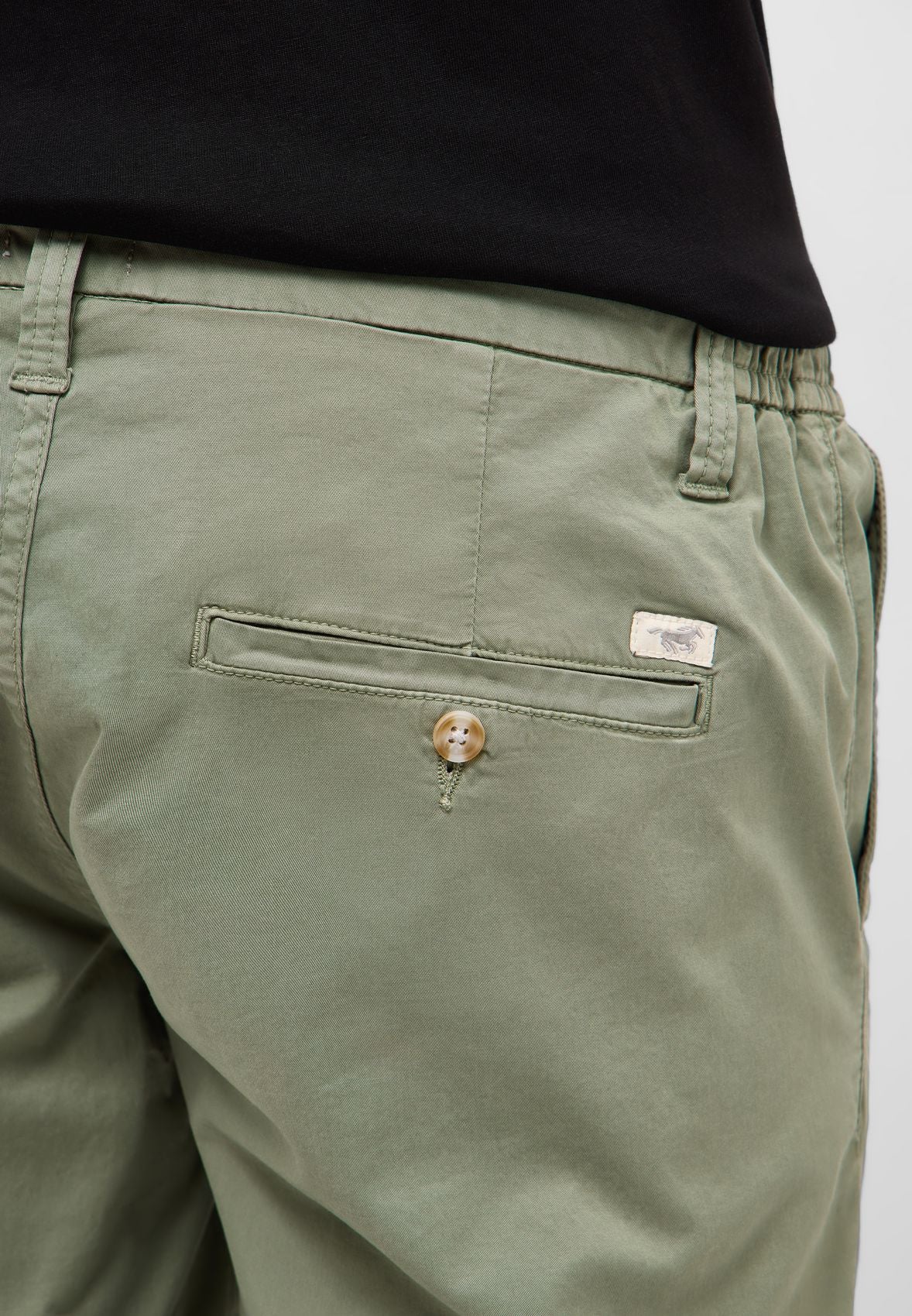 MUSTANG Style Portland Shorts