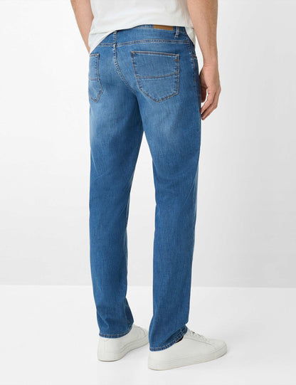 Ultralight-Jeans im Straight Fit "Cadiz"