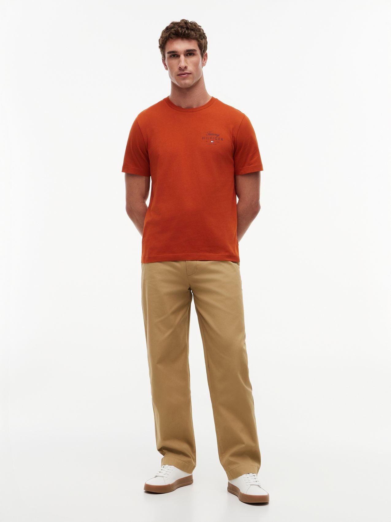 SCRIPT STACK REGULAR TEE
