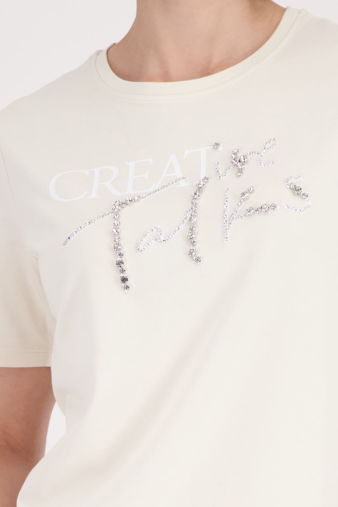 T-Shirt mit Schmuckschrift