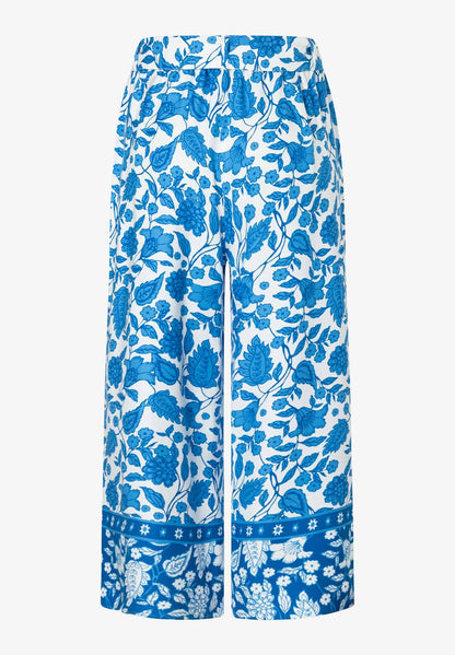Sommerliche Hose mit Blumenprint