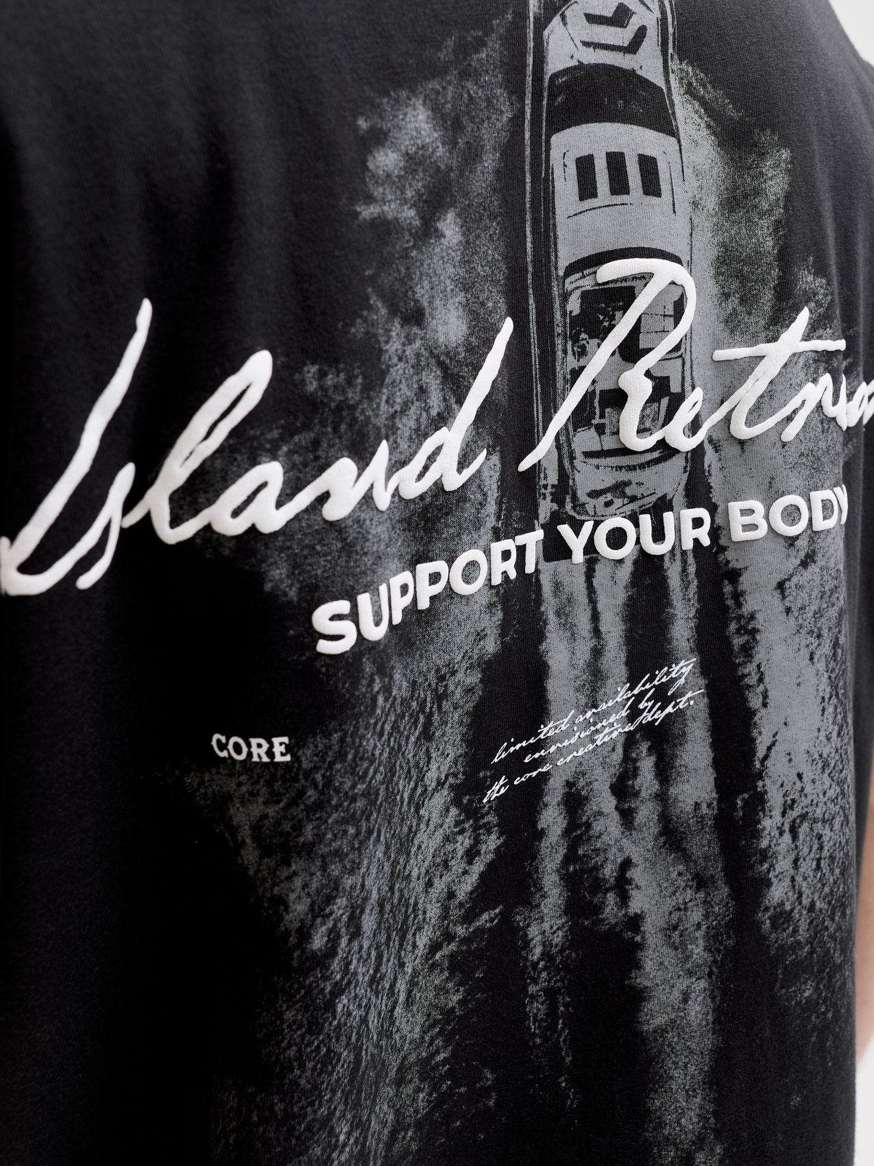 JCOETERNA SCRIPT BACK PRINT TEE SS PLS