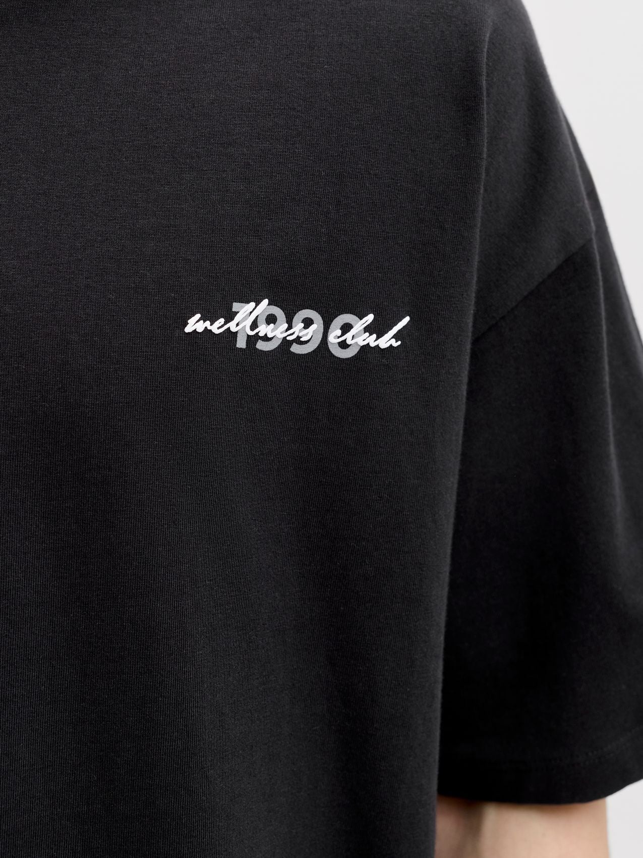 JCOETERNA SCRIPT BACK PRINT TEE SS PLS