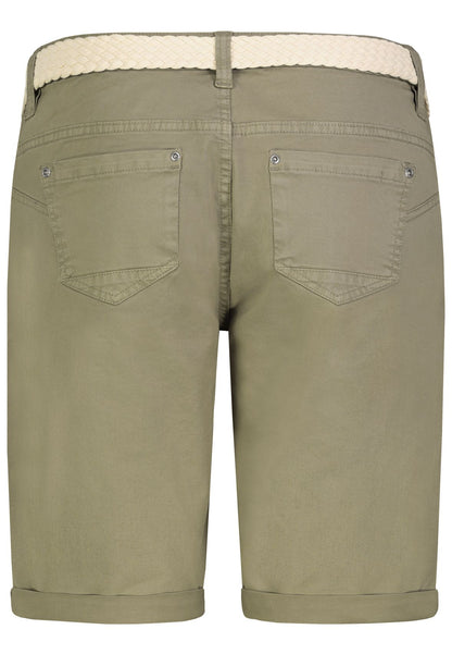 Jeans-Bermuda mit Flechtgürtel