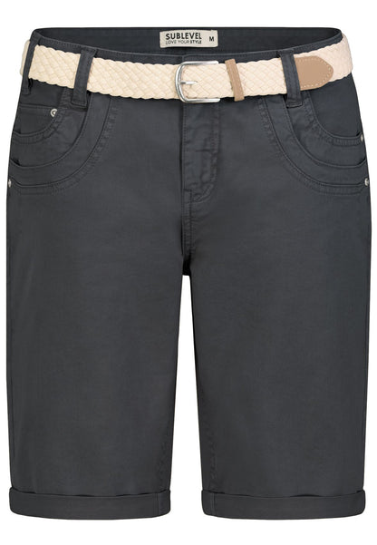 Jeans-Bermuda mit Flechtgürtel