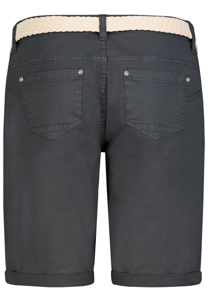 Jeans-Bermuda mit Flechtgürtel
