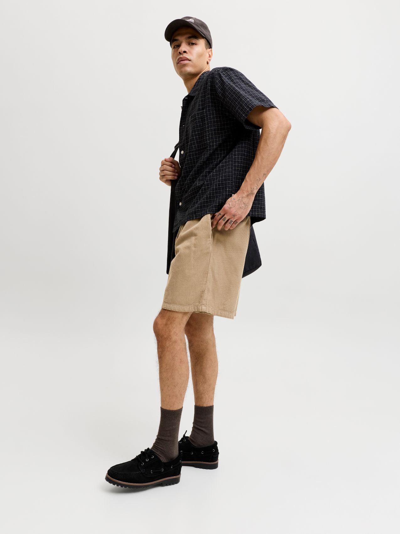 Cord-Shorts mit Schlupfbund