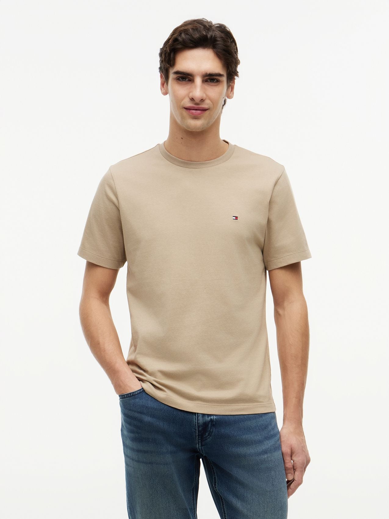 TOMMY HILFIGER Rundhals T-Shirt mit Stickerei