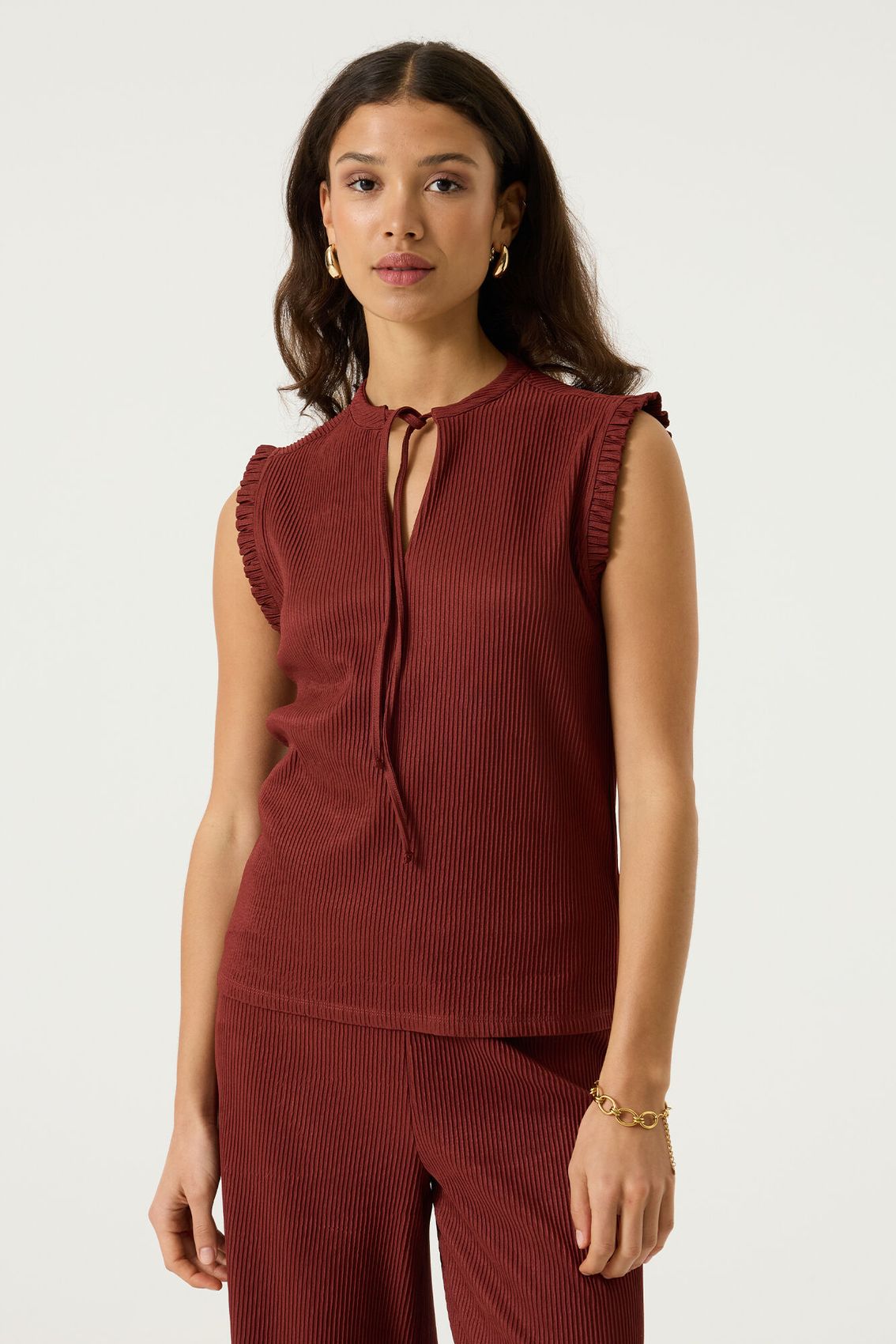 GARCIA Top mit Schleifendetail