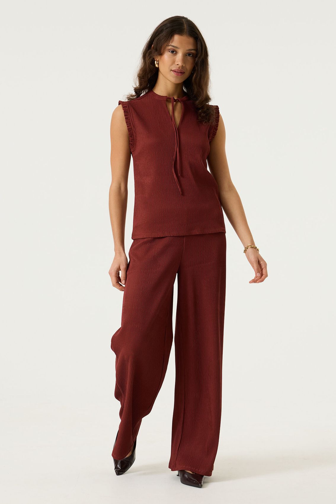 GARCIA Top mit Schleifendetail