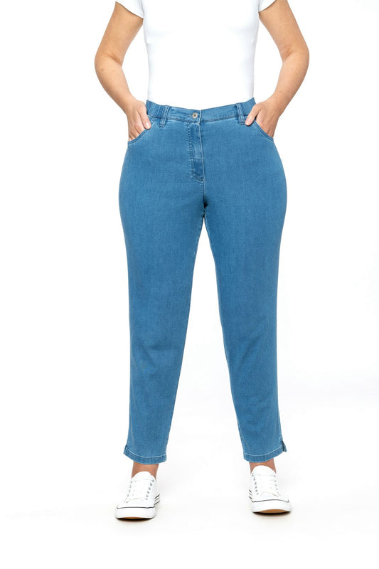 BRAND Betty Chino 54