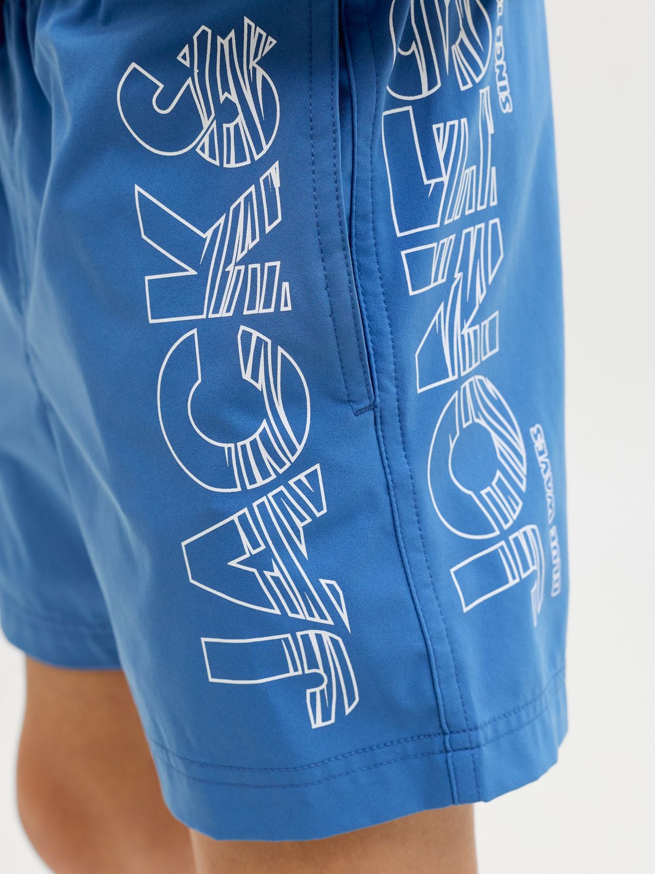 JPSTMAUI WAVE LOGO SWIM SHORTS SN JNR