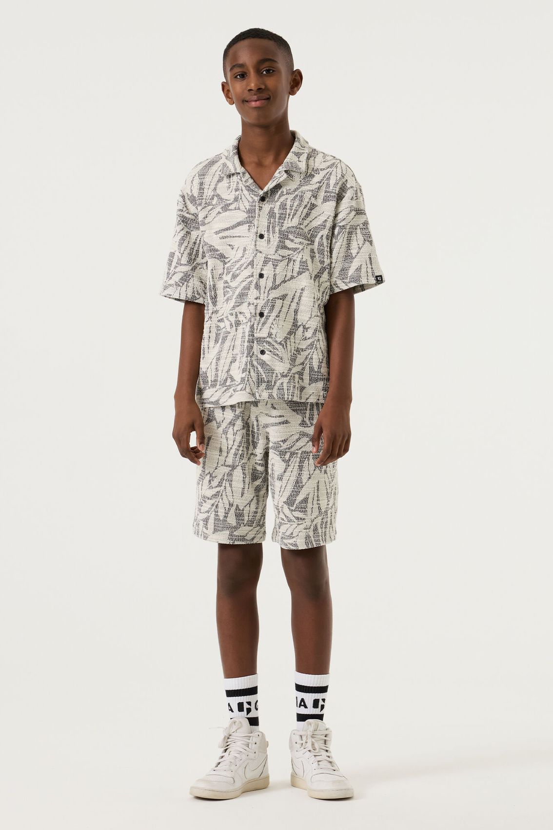 GARCIA Kurze Hose mit Allover-Print