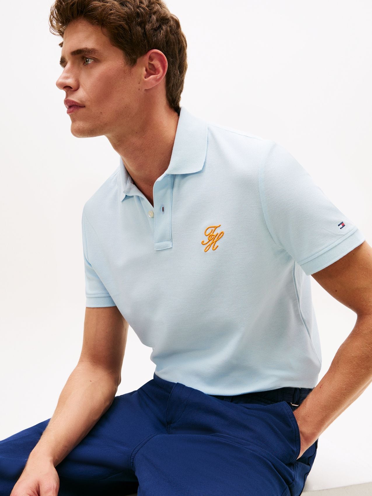 TOMMY HILFIGER Polohemd aus Piqué mit TH-Logo