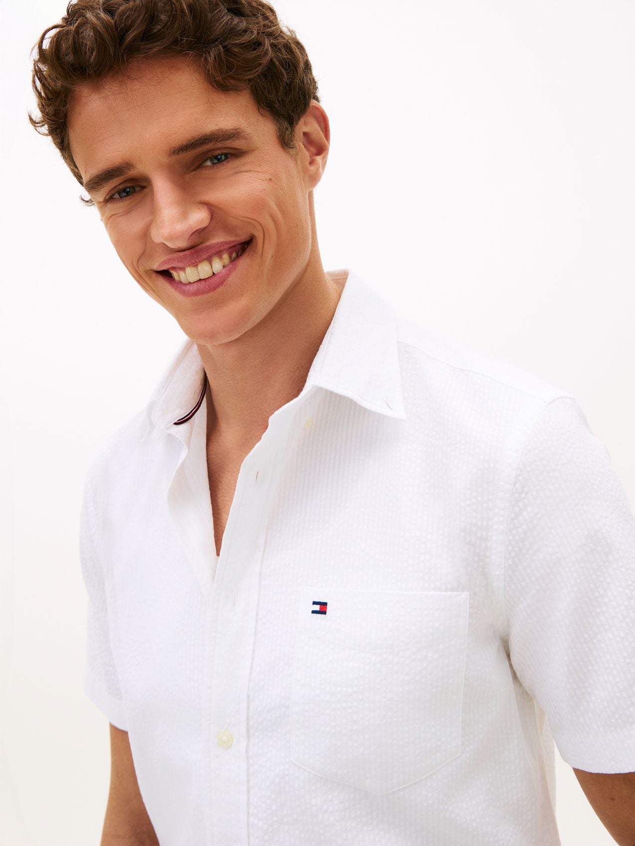 TOMMY HILFIGER Regular Fit Seersucker Short Sleeve Shirt