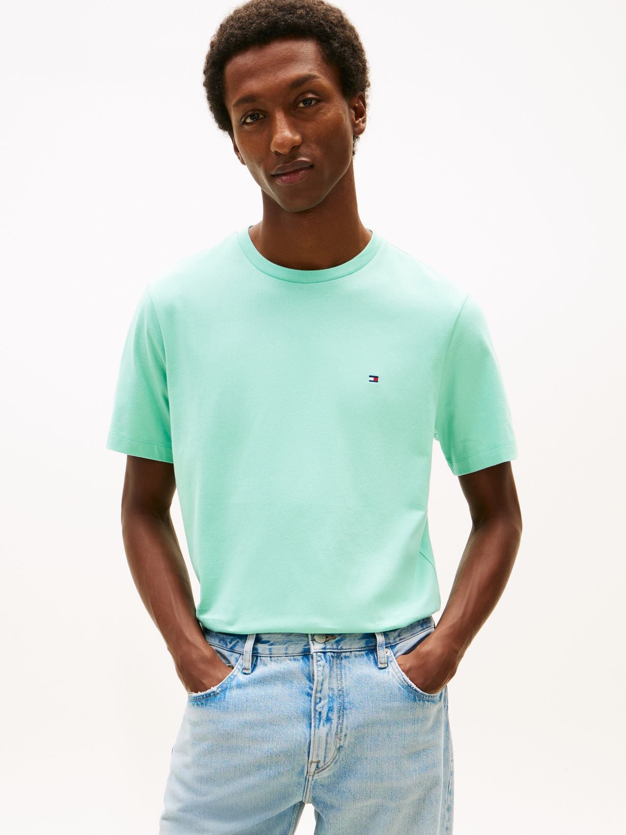 TOMMY HILFIGER T-Shirt mit Flag-Stickerei L