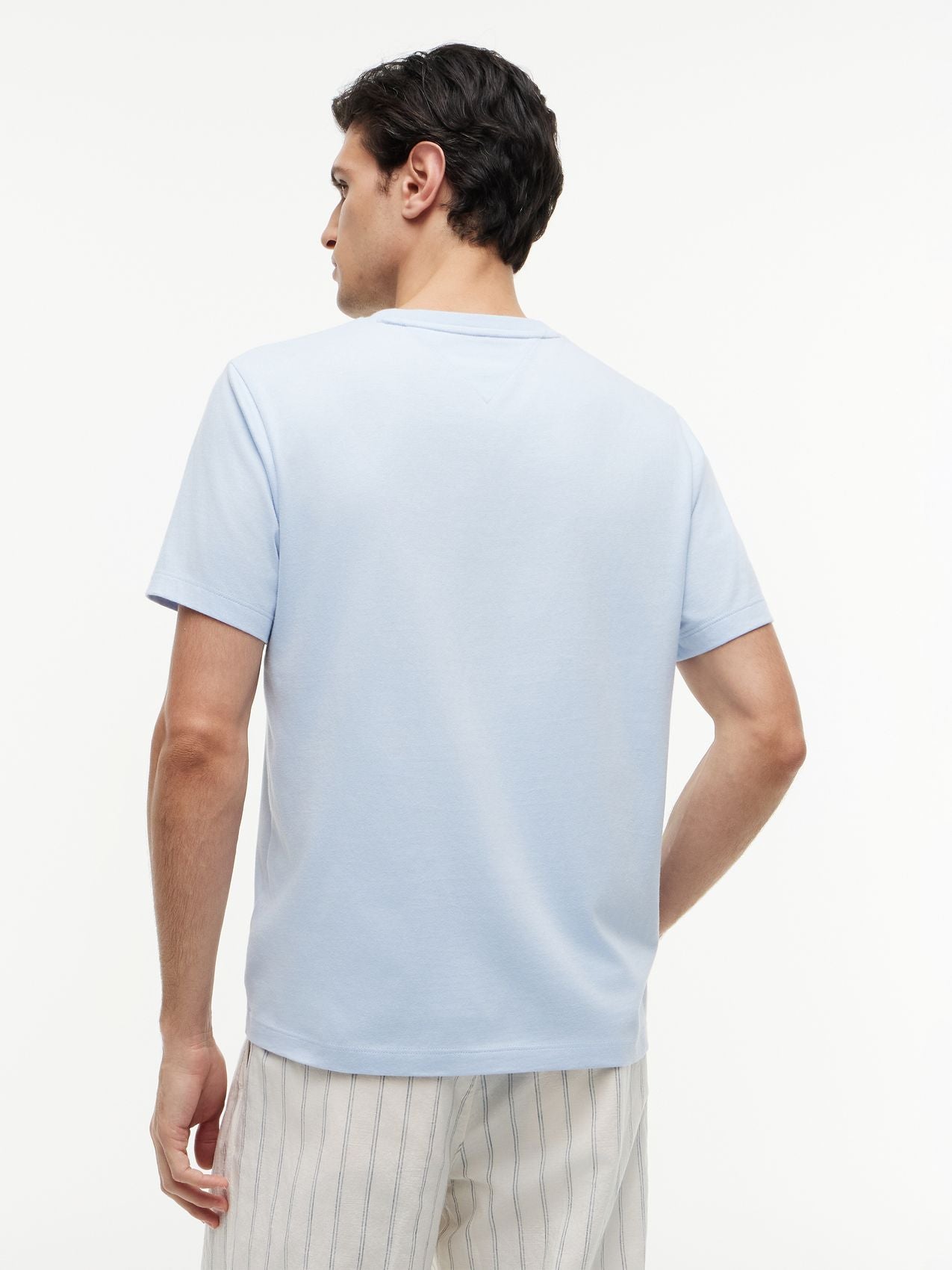 TOMMY HILFIGER ESS SEASONAL REG FIT SOLID TEE