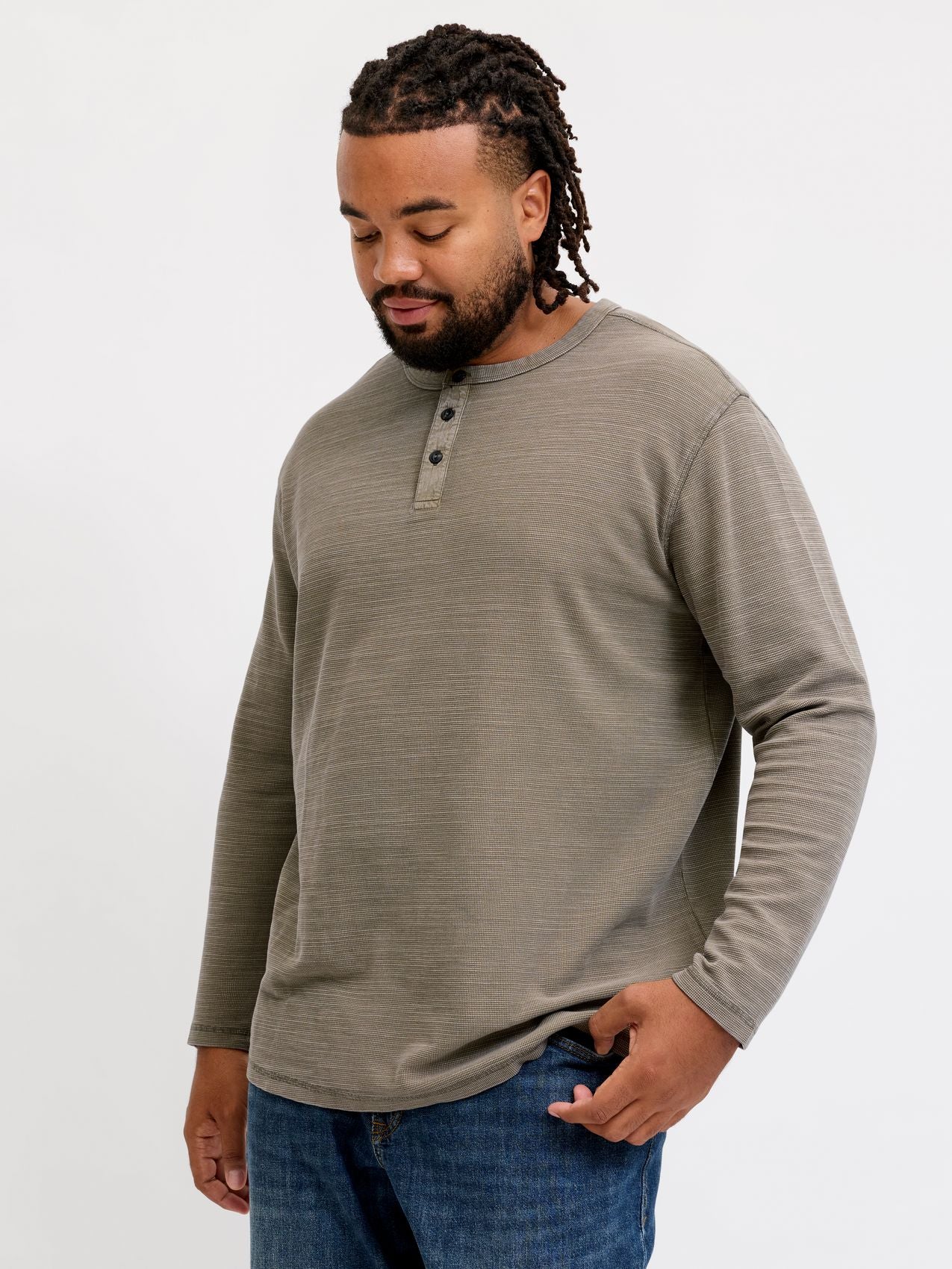 JPRBLUAARON LS HENLEY TEE PLS
