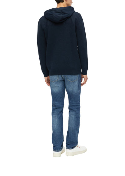 Sportive Strickjacke