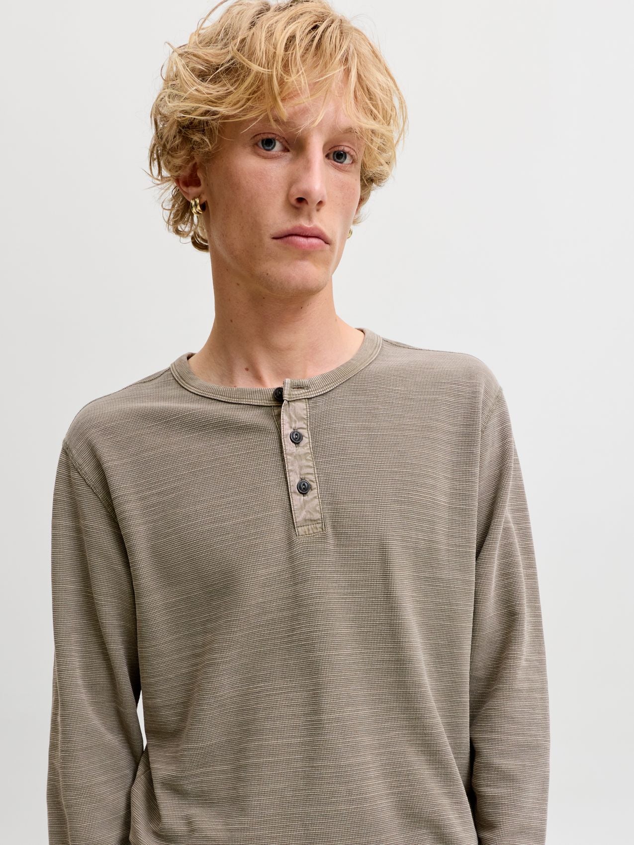 JACK & JONES JPRBLUAARON LS HENLEY TEE