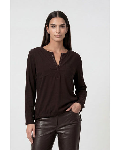 Bluse mit Schmuckdetails