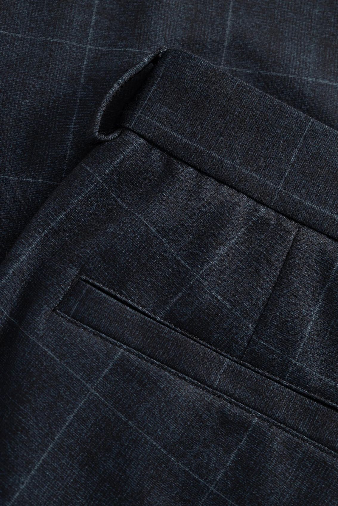Lois4-J 10101496
