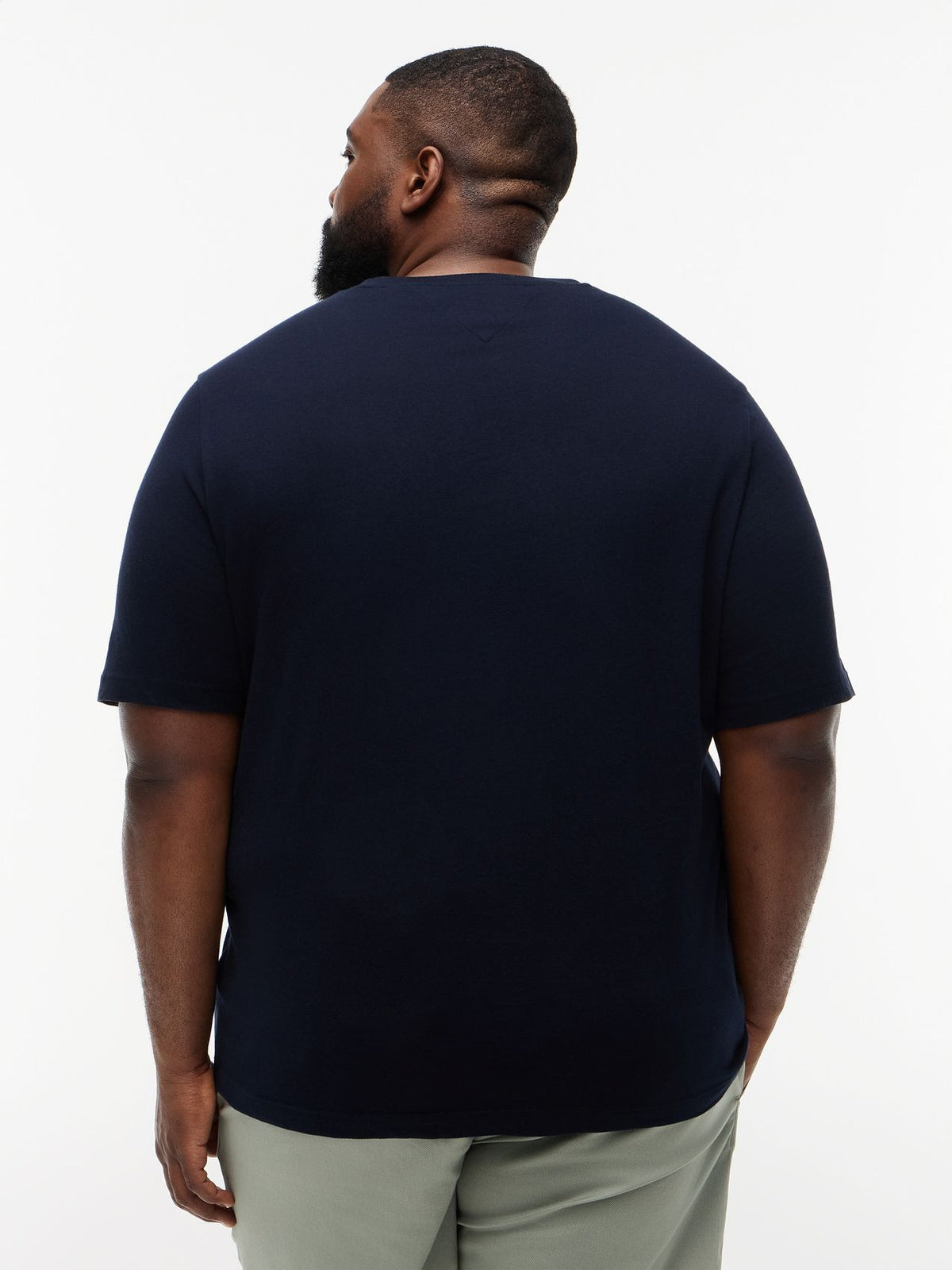 BT-ESS SEASONAL REG SOLID TEE-B