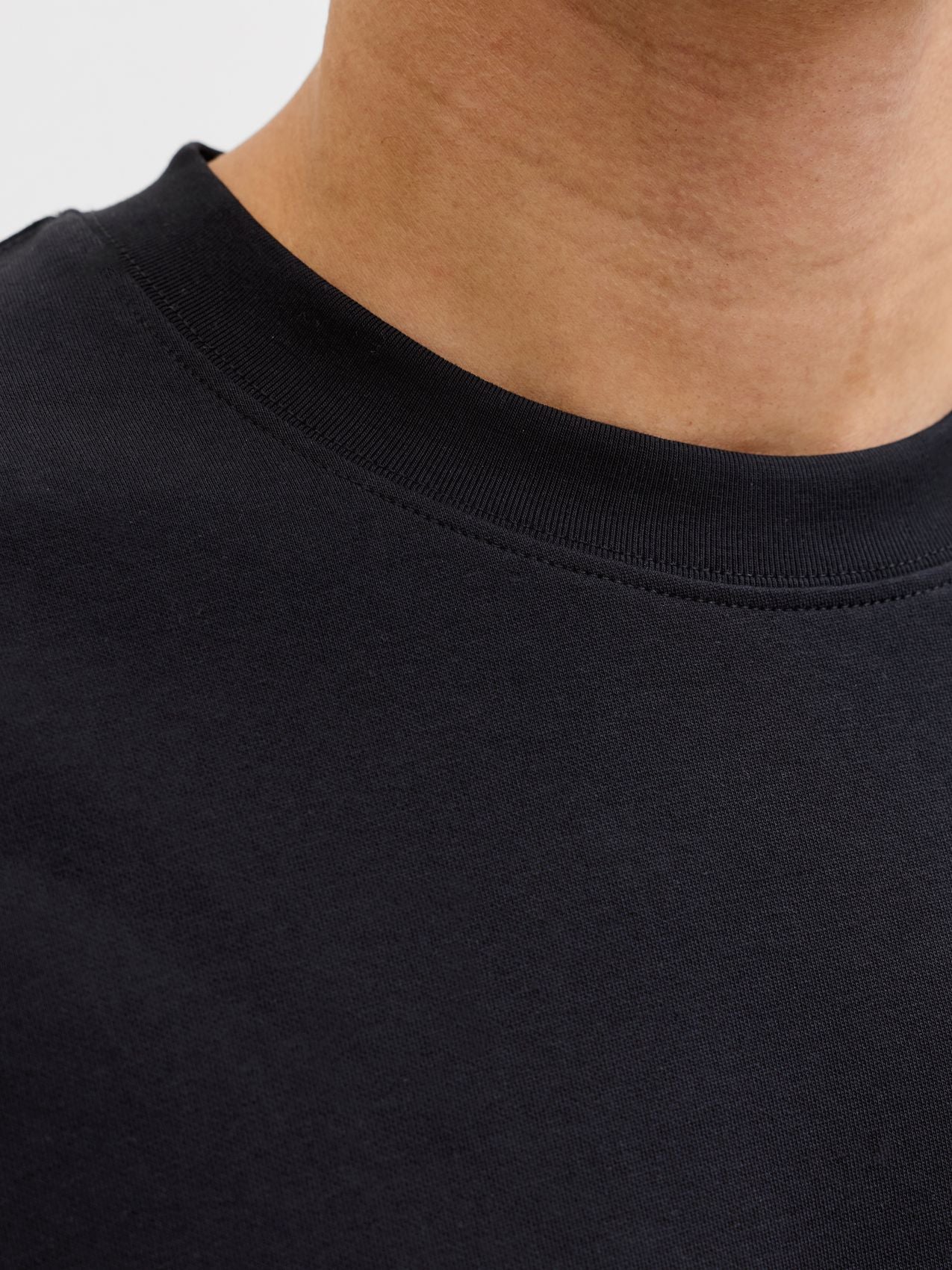 JACK & JONES JJEBARRON TEE SS O-NECK NOOS
