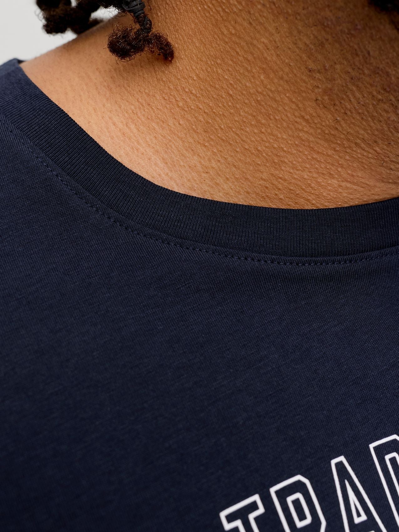 JJELOGO TEE SS O-NECK 2 COL AW26 SN PLS