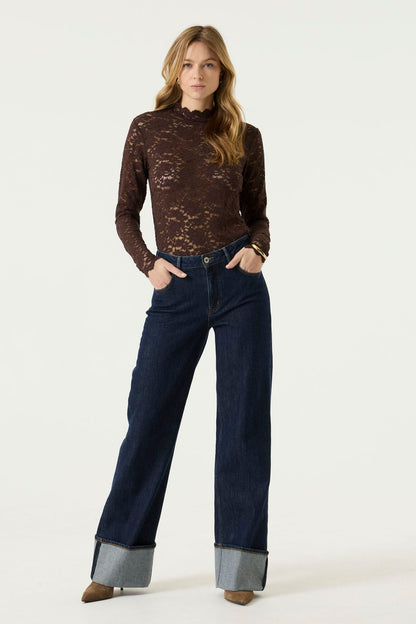 Langarmshirt aus Spitze