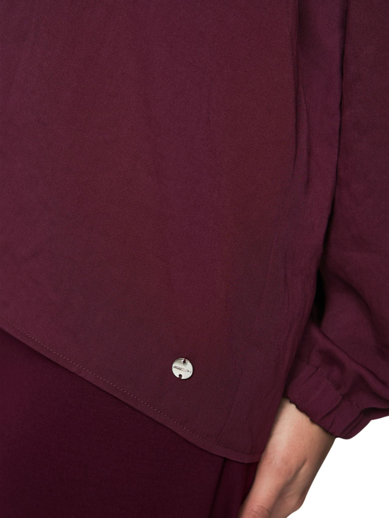 Weite Bluse mit V-Ausschnitt