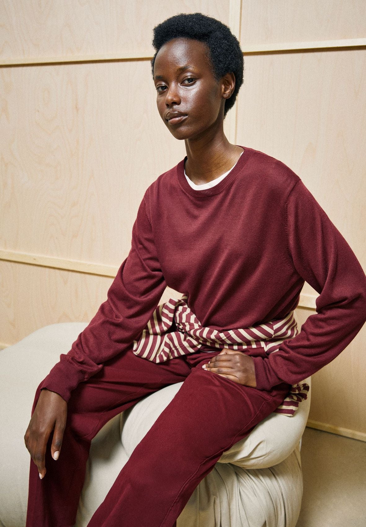 FINE KNIT SWEATER