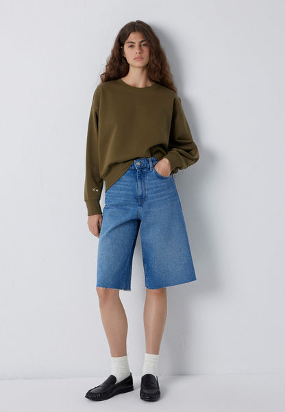 CREW NECK SWEATSHIRT
