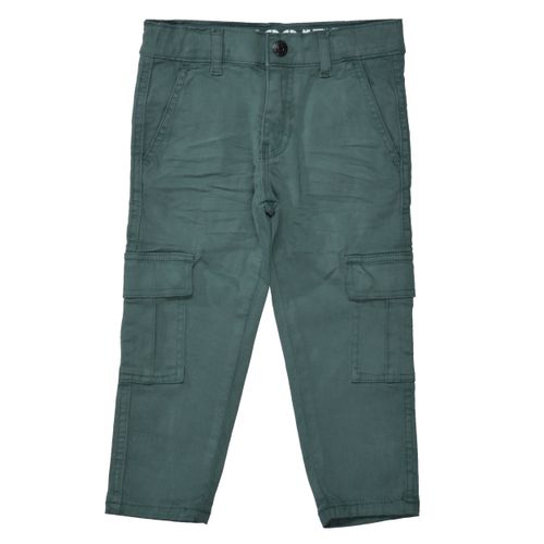 Cargohose mit aufgesetzten Taschen