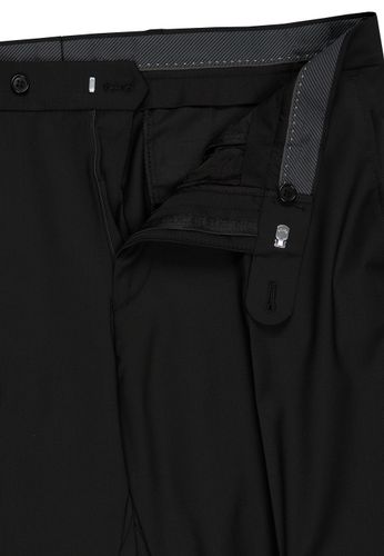 GROSS CG TRF-Silvio Hose