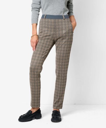 RAPHAELA Style Lillyth