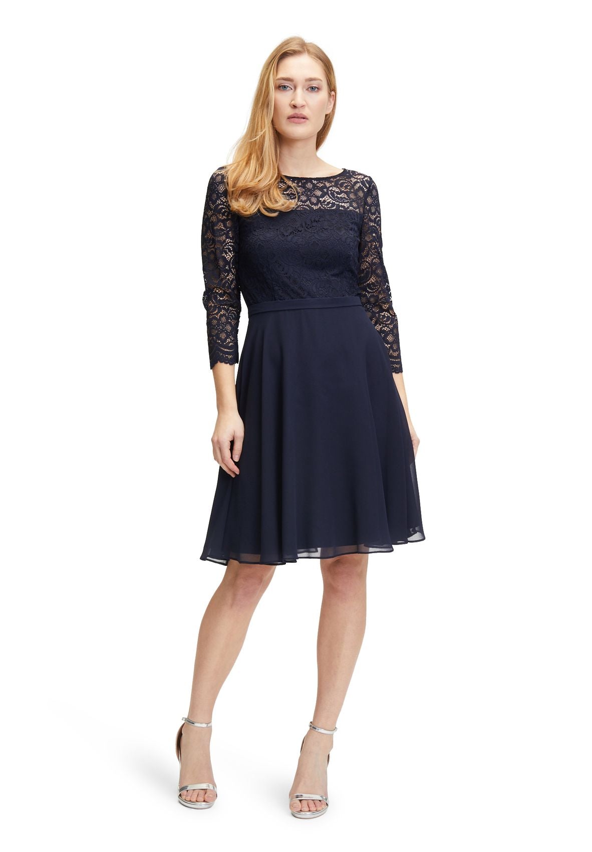 VM Abendkleid