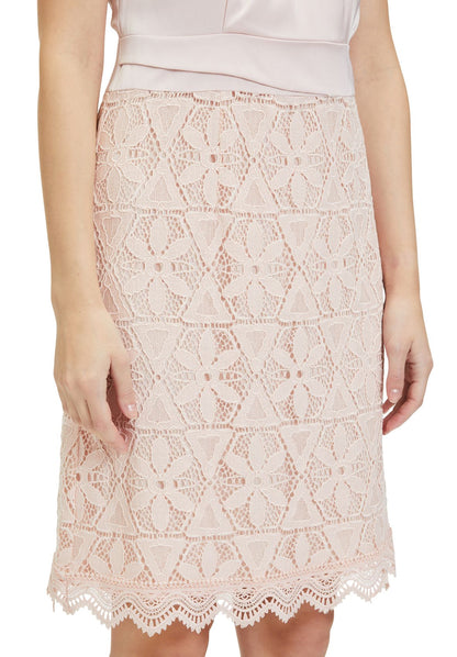 BETTY BARCLAY BETTY BARCLAY Spitzenkleid
